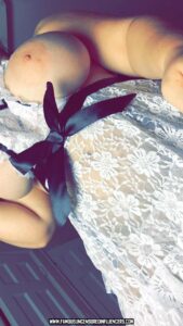 Tifftiffrosee Big Breasts Leaks Curvy Body Brown Eyes Female
