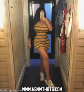 Simonegoodall1 Influencer American Brunette Female